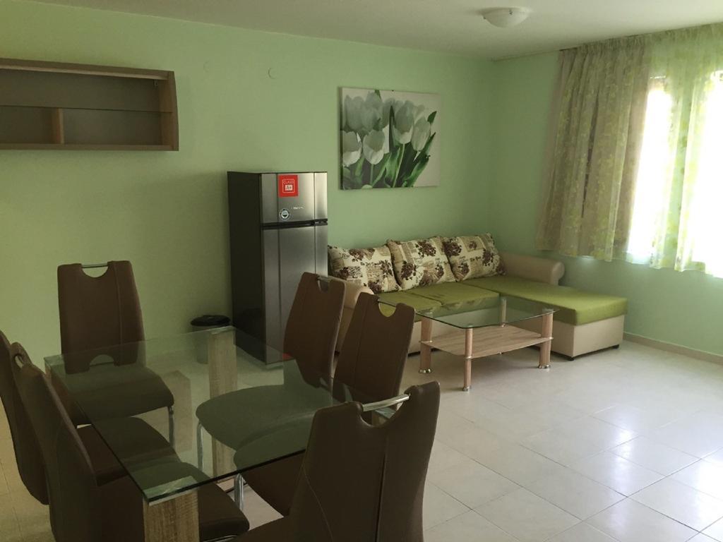 Apartments In Complex Chateau Nessebar Светий Влас Екстер'єр фото