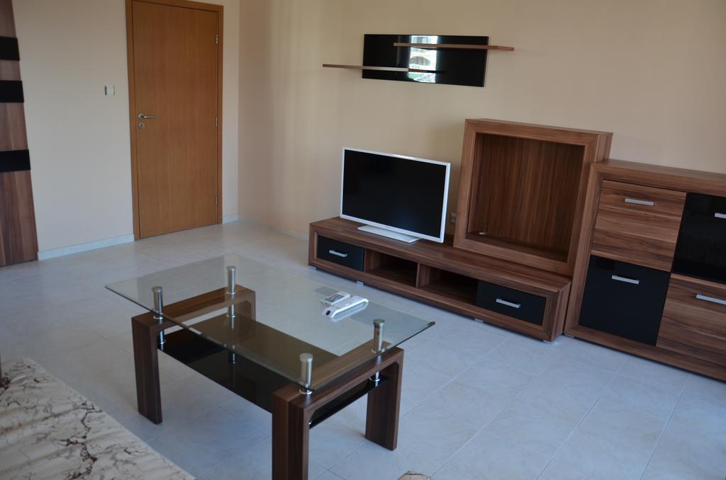 Apartments In Complex Chateau Nessebar Светий Влас Екстер'єр фото