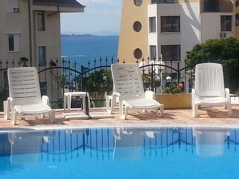 Apartments In Complex Chateau Nessebar Светий Влас Екстер'єр фото