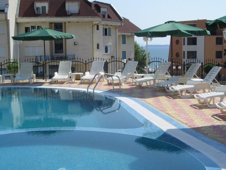 Apartments In Complex Chateau Nessebar Светий Влас Екстер'єр фото